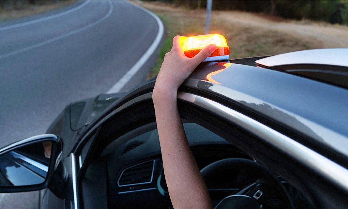 Die Funktionsweise und Vorteile der Warnleuchte V16 verstehen